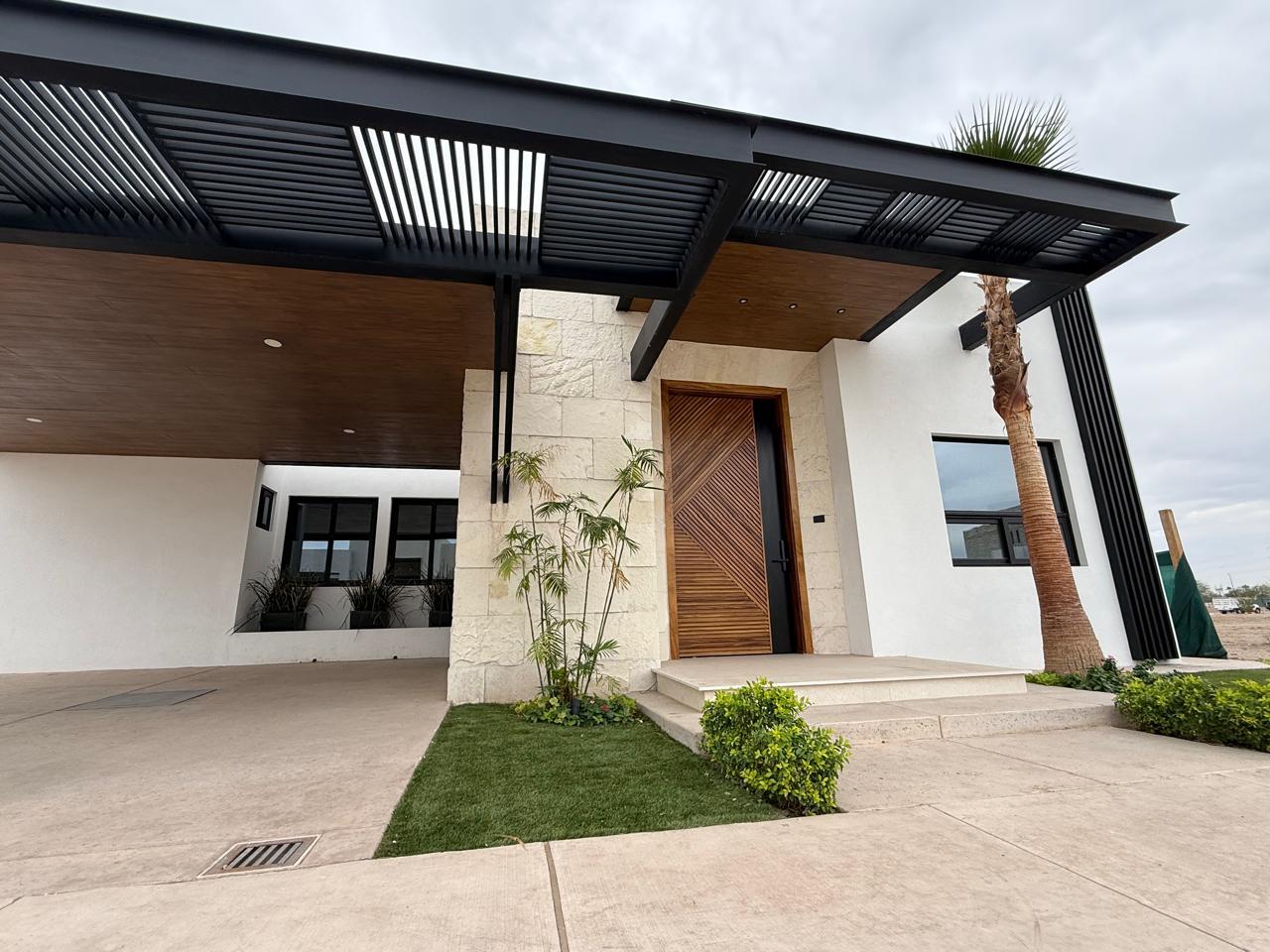 Fachada Casa Madeira